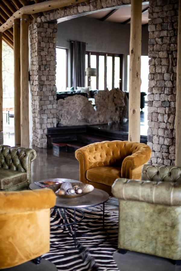 Etosha Oberland Lodge 奥考奎约 外观 照片